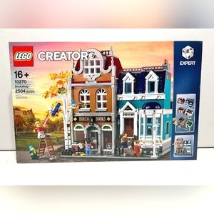 LEGO Bookshop (Retired)